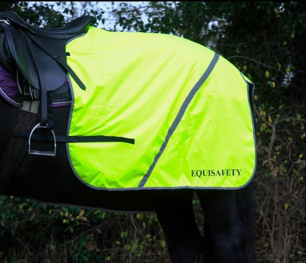 Equisafety Hi Vis Waterproof Quarter Sheet