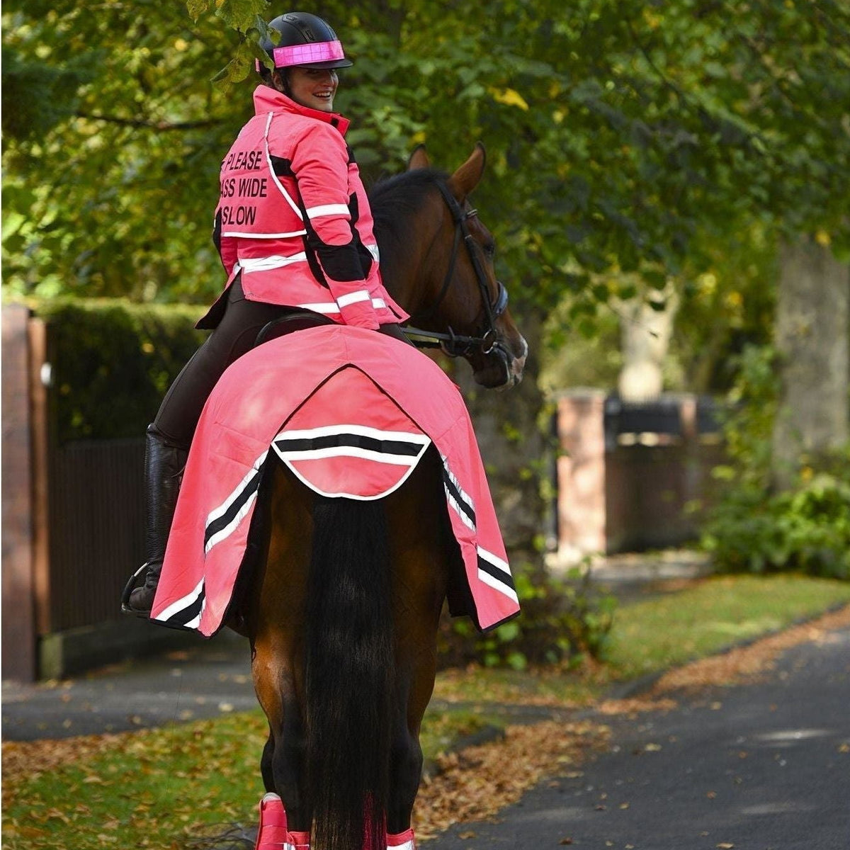 Equisafety Hi Vis Inverno Equestrian Riding Jacket - Pink