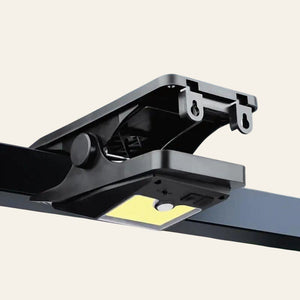 Equisafety Solar Powered LED Outdoor Light Clip. - Equisafety