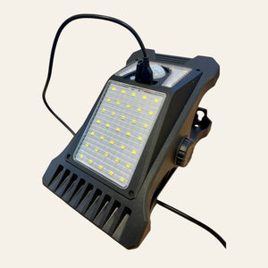 Equisafety Solar Powered LED Outdoor Light Clip. - Equisafety