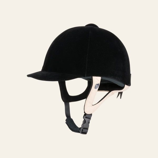Equisafety gatehouse skull hat kids black